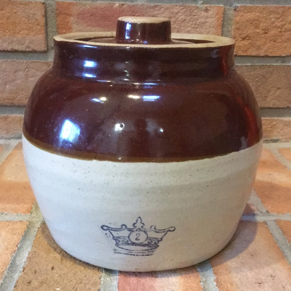 VTG Robinson Ransbottom Blue Crown #2 Bean Crock Pot Handle Lid Glazed Stoneware